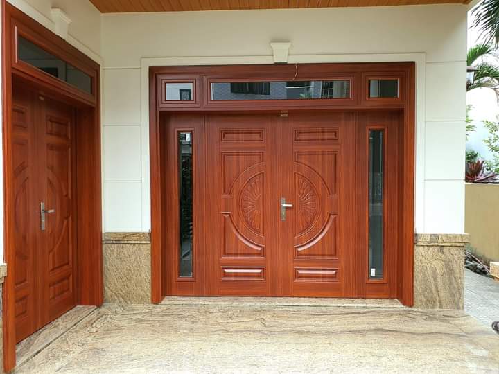 Địa chỉ cung cấp cửa thép vân gỗ uy tín, chất lượng