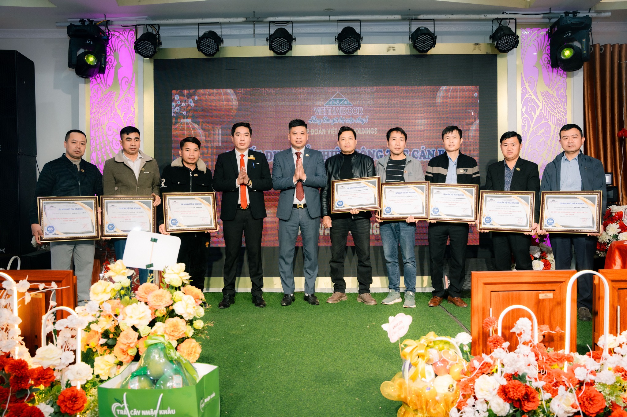 Khai xuân Việt Thái