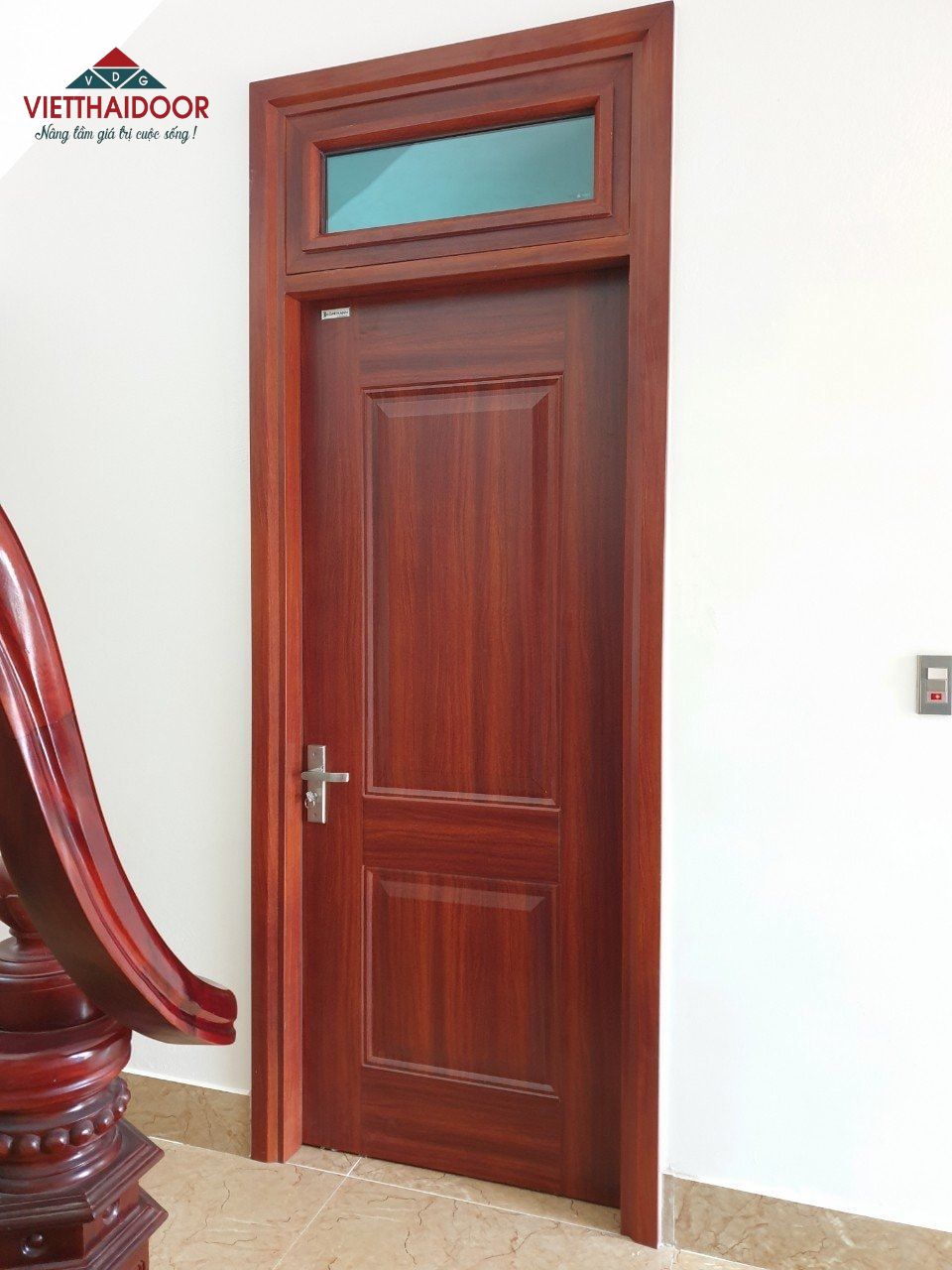 cửa thông phòng