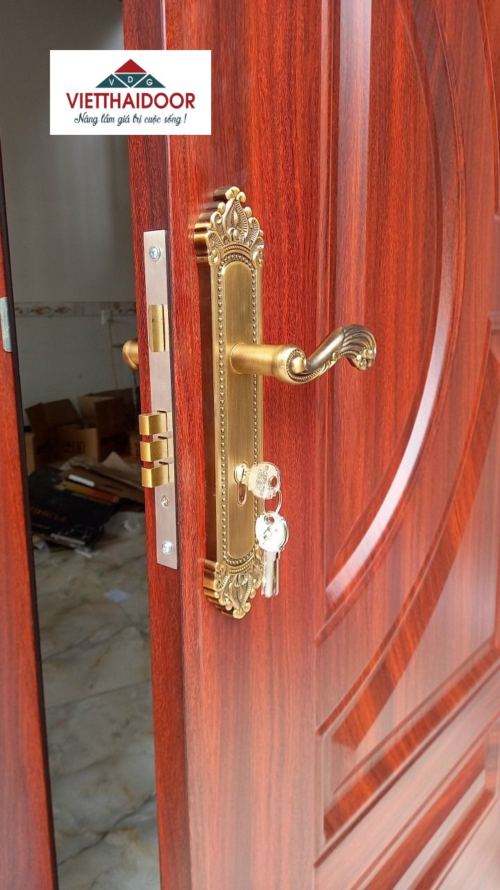 cửa thép vân gỗ